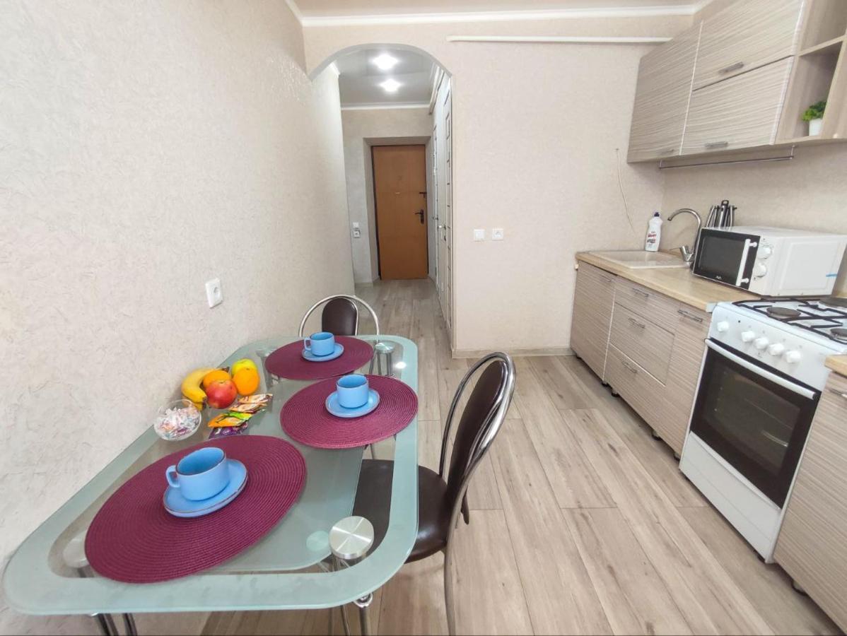 2-Х Комнатная Квартира В Центре На Ул.Бородина 107 Kostanay Ngoại thất bức ảnh